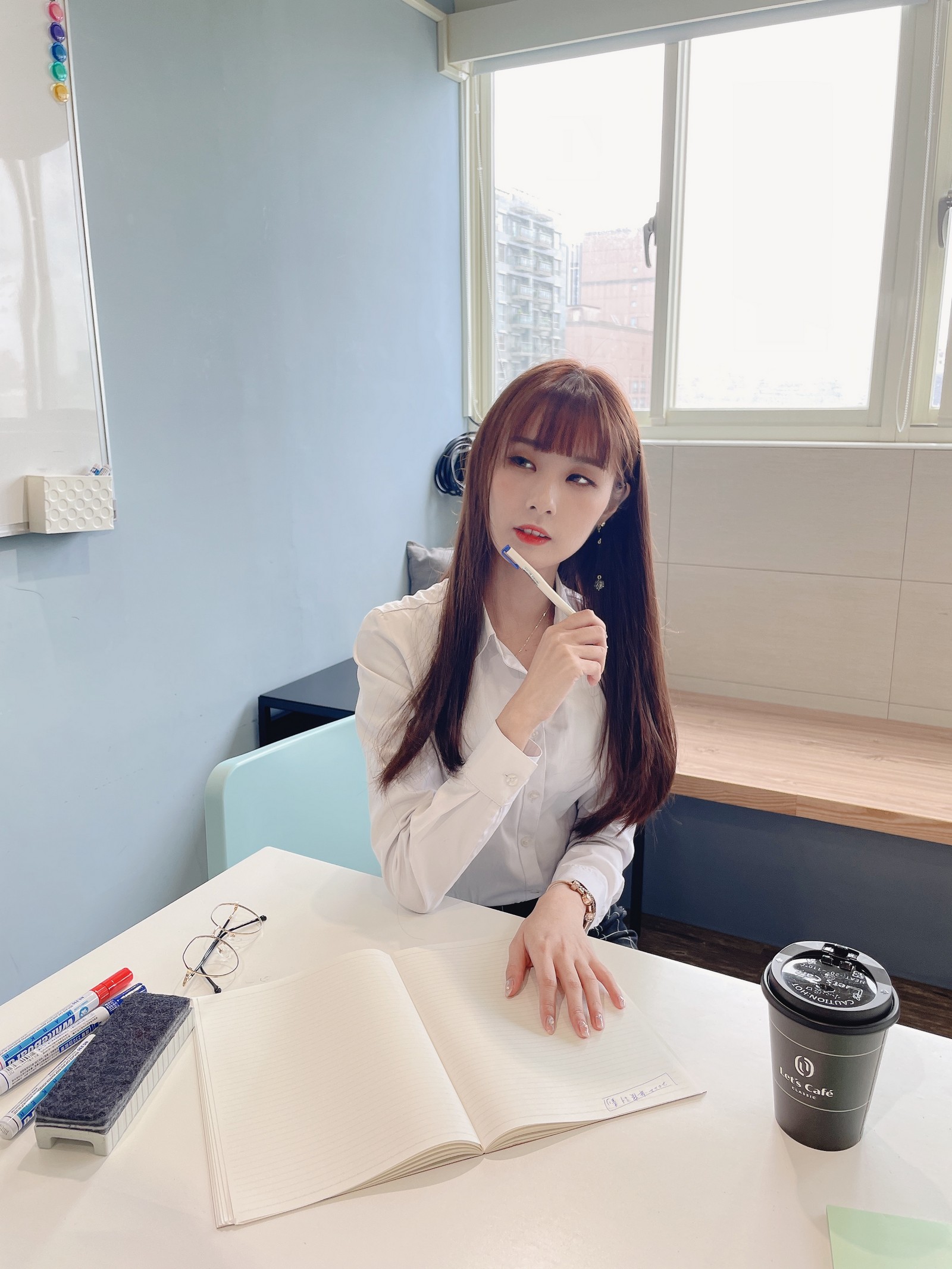 泥泥汝 OL 女郎 B 主题 写真＋视频合集｜高人气职业风作品（350P｜12V｜840MB）插图4