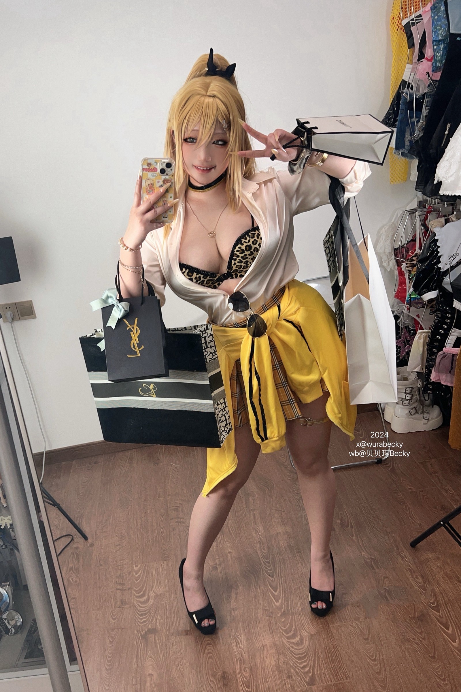 贝贝琪 Becky NIKKE 胜利女神 Cosplay 写真合集｜高清图集（40P｜238MB）插图4