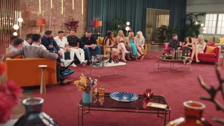 [Image: qsujm5co3p67.jpg]