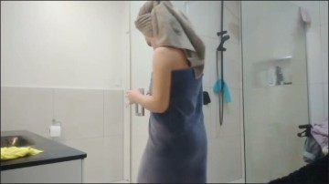 [Image: Voyeur3205145202.jpg]