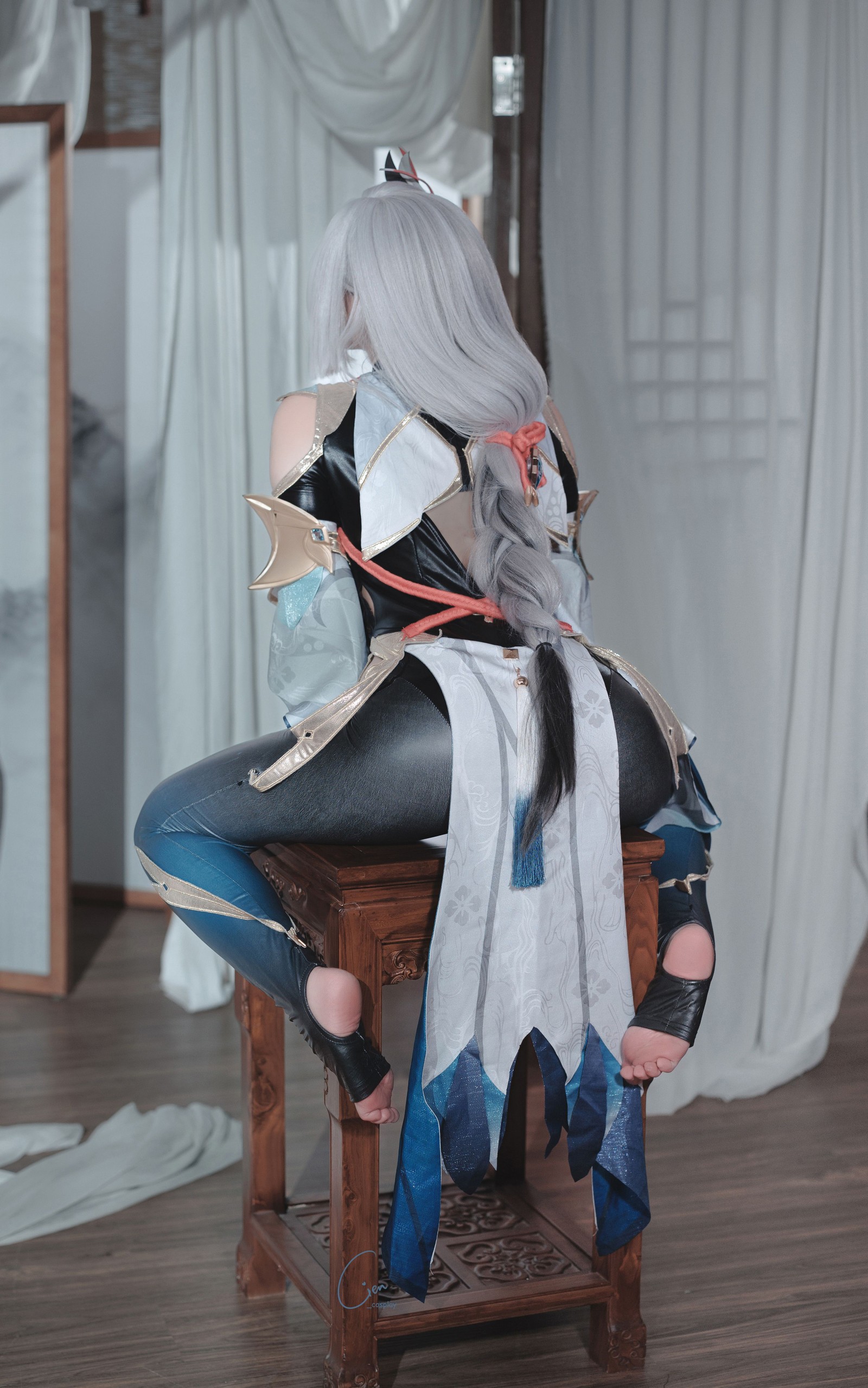 Cien恩恩 原神 申鹤 Cosplay 写真合集｜角色还原高清大图（31P｜89MB）插图2