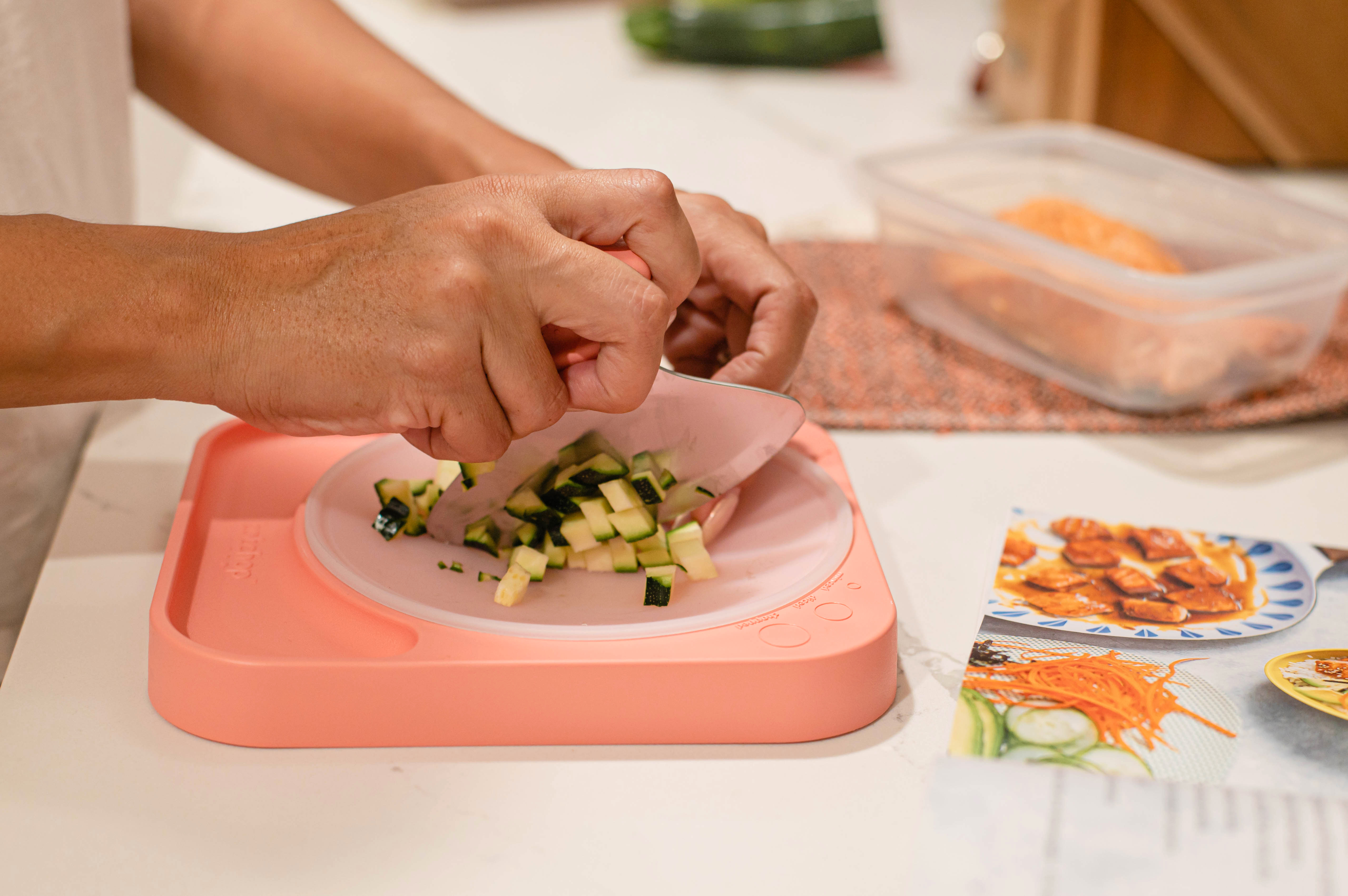 Holstead Sharp Set — curved rocker knife for one-handed meal prep