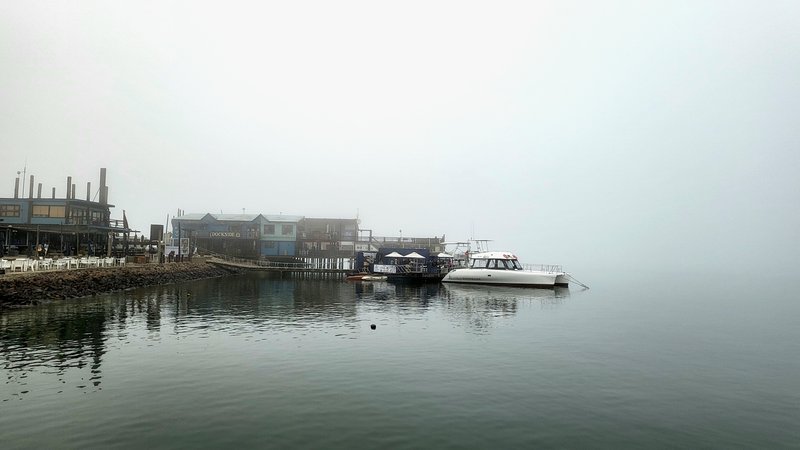 Африканские каникулы - зверики Крюгера, пески Намибии, воды Виктории