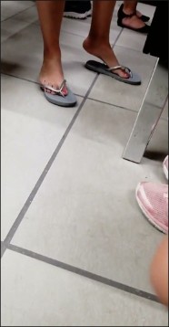 [Image: Voyeur21045101000.jpg]