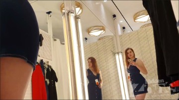 [Image: Voyeur16255141119.jpg]