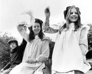 sally-thomsett-a12