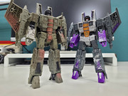 Netflix-Decepticon-Sparkless-Seeker-13