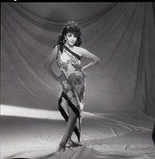 Joan-Collins-f39