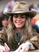 lindsay-wagner-d75