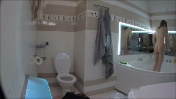 [Image: Dressing82084508383120260428.jpg]