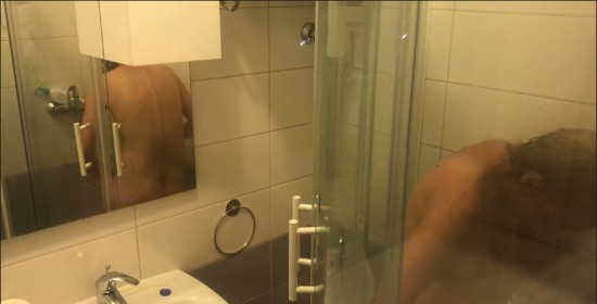 [Image: Voyeur29985111843.jpg]