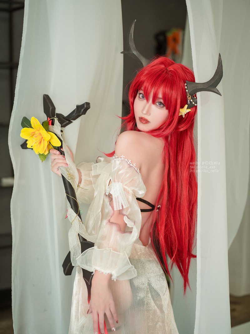 切切Celia 明日方舟 史尔特尔泳装 Surtr Cosplay 写真 27P插图2