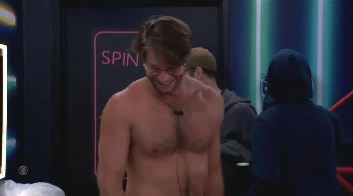 [Image: lde34oaxi3w4.jpg]