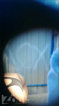 [Image: Voyeur35765142751.jpg]