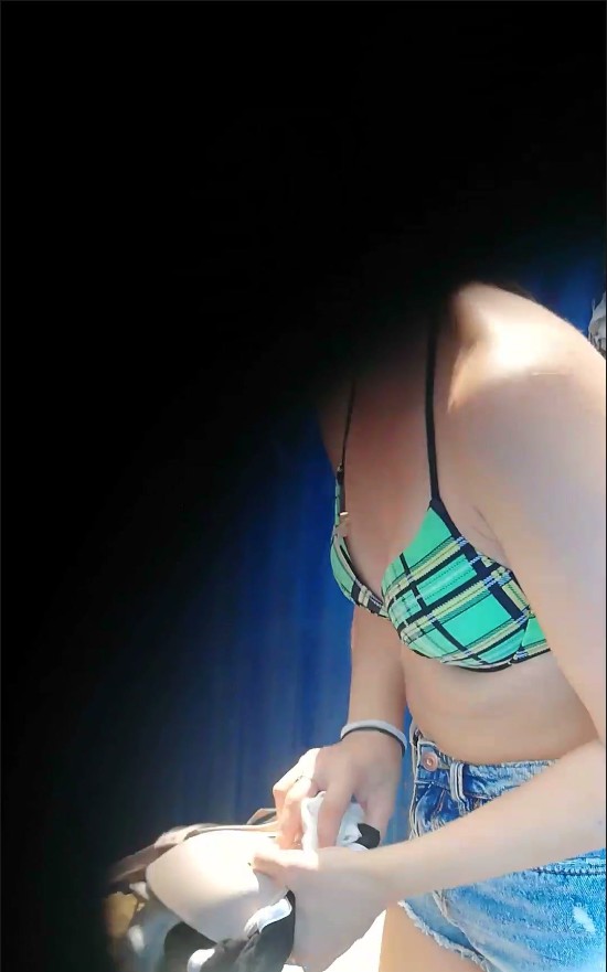 [Image: Voyeur2885145649.jpg]