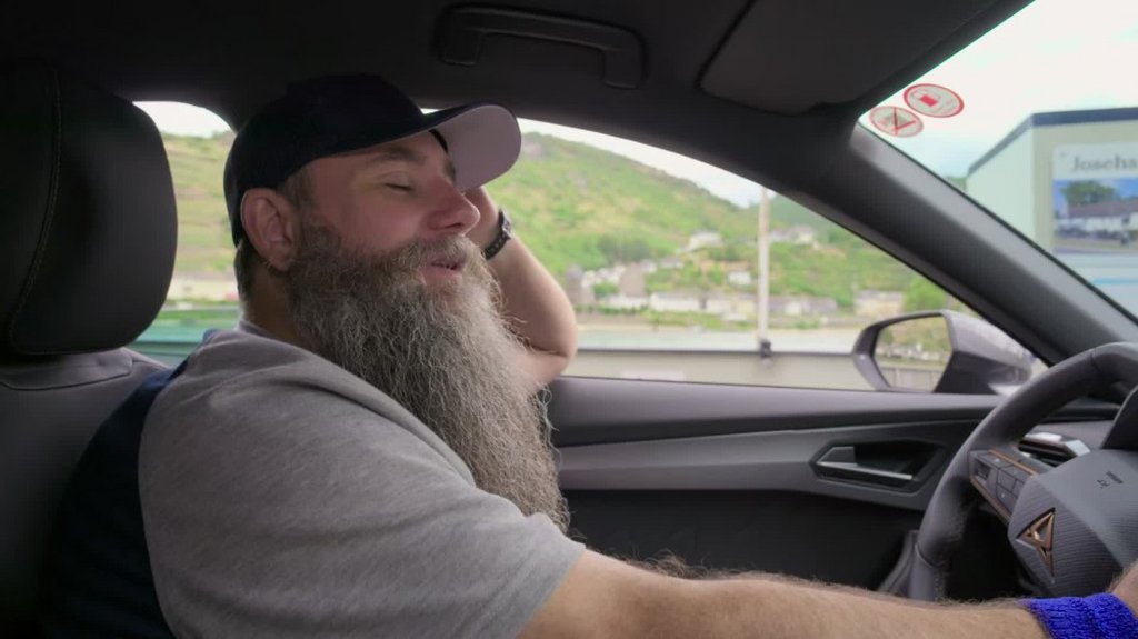 [Image: 3x6c3l1ltmdd.jpg]