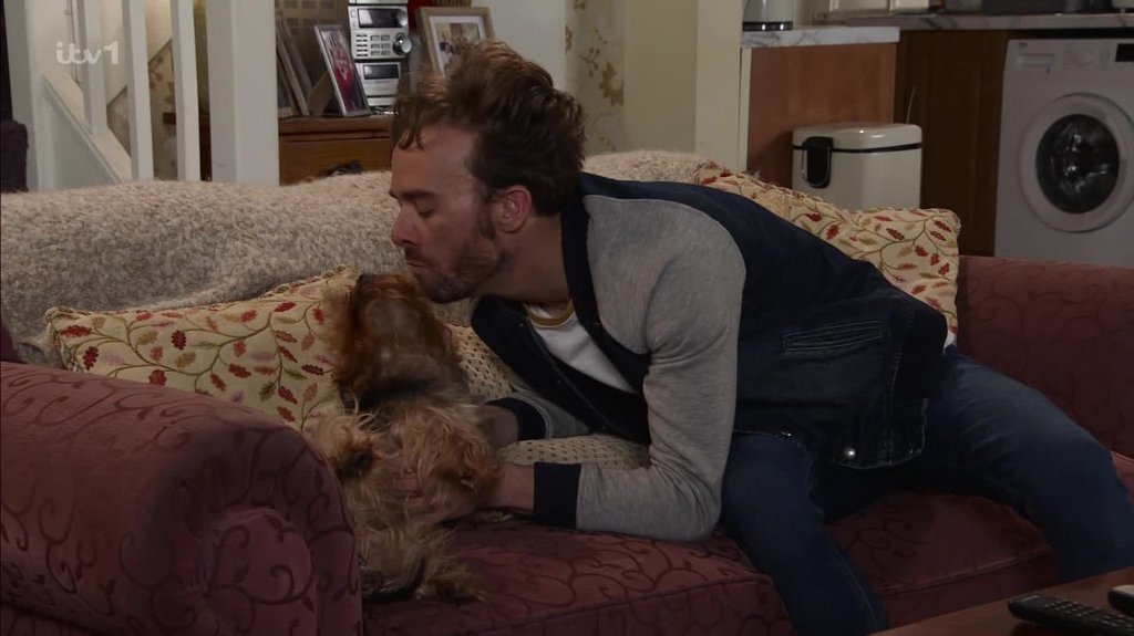 [Image: wq1eo81x2vqi.jpg]