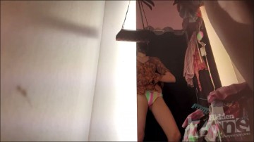 [Image: Voyeur54085110322.jpg]