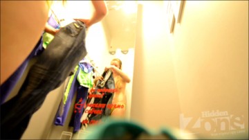 [Image: Voyeur58025100806.jpg]