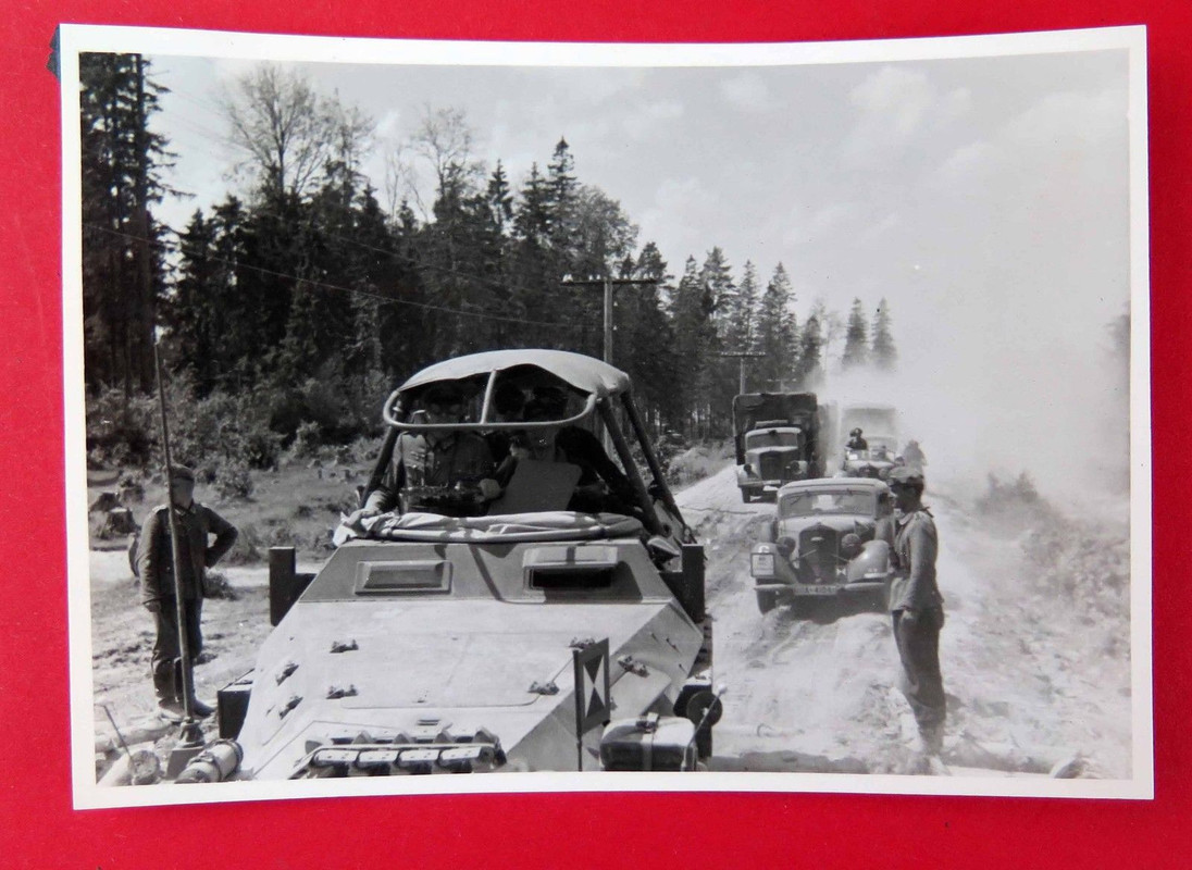 Foto,Wehrmacht,Russland,Ostfront,1941-1943,Sdkfz,Panzer,Spähwagen,Soldaten