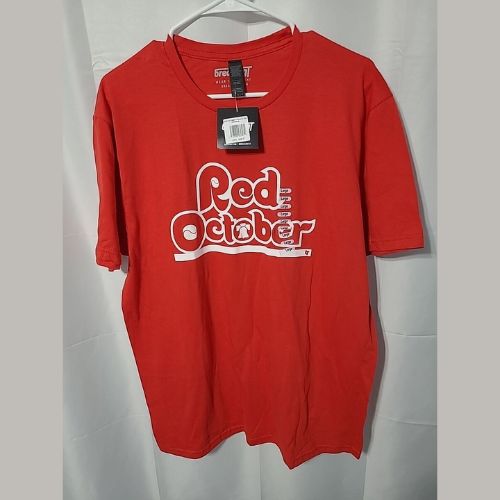 https://i.postimg.cc/LX16q2RT/october-with-red-tee.jpg
