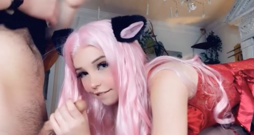 Belle Delphine sucking – OnlyFans