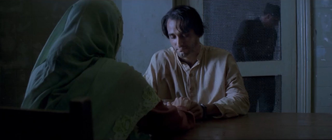 Gandhi, My Father 2007 WebRip [Hindi + Tamil] 480p 720p ESub Screenshot