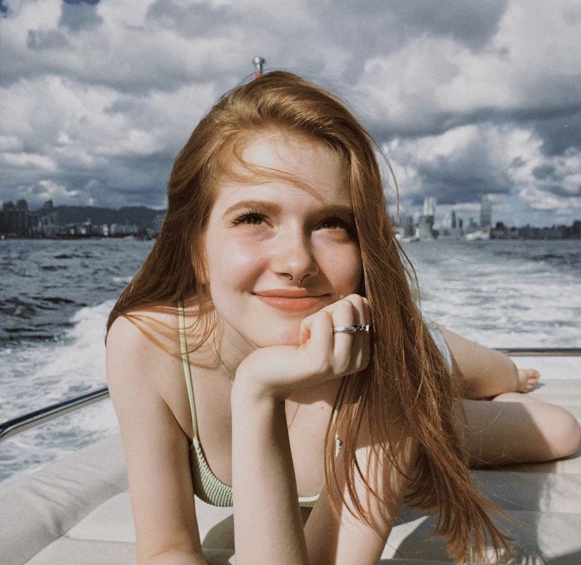 A56E0128-9353-4880-B217-14AAF32E17B6