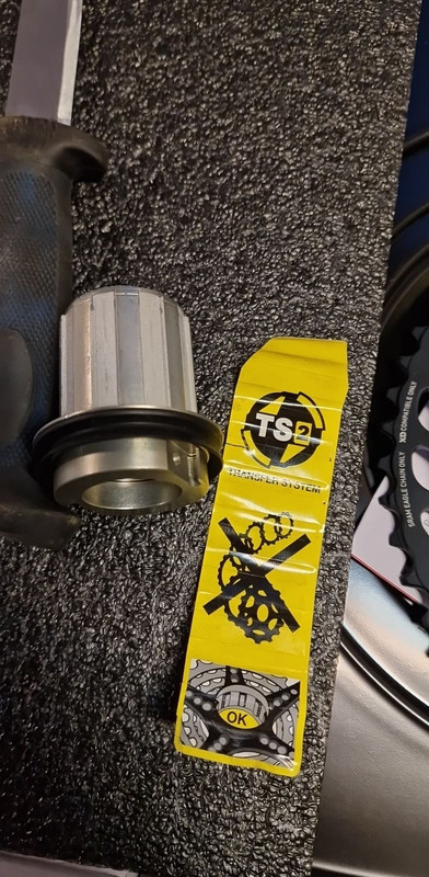 [Linket bilde fra i.postimg.cc]