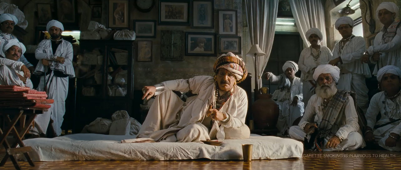 Goliyon Ki Raasleela Ram-Leela 2013 BluRay [Hindi] 480p 720p ESub Screenshot