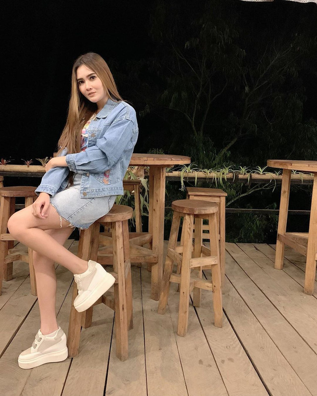 Nella Kharisma 