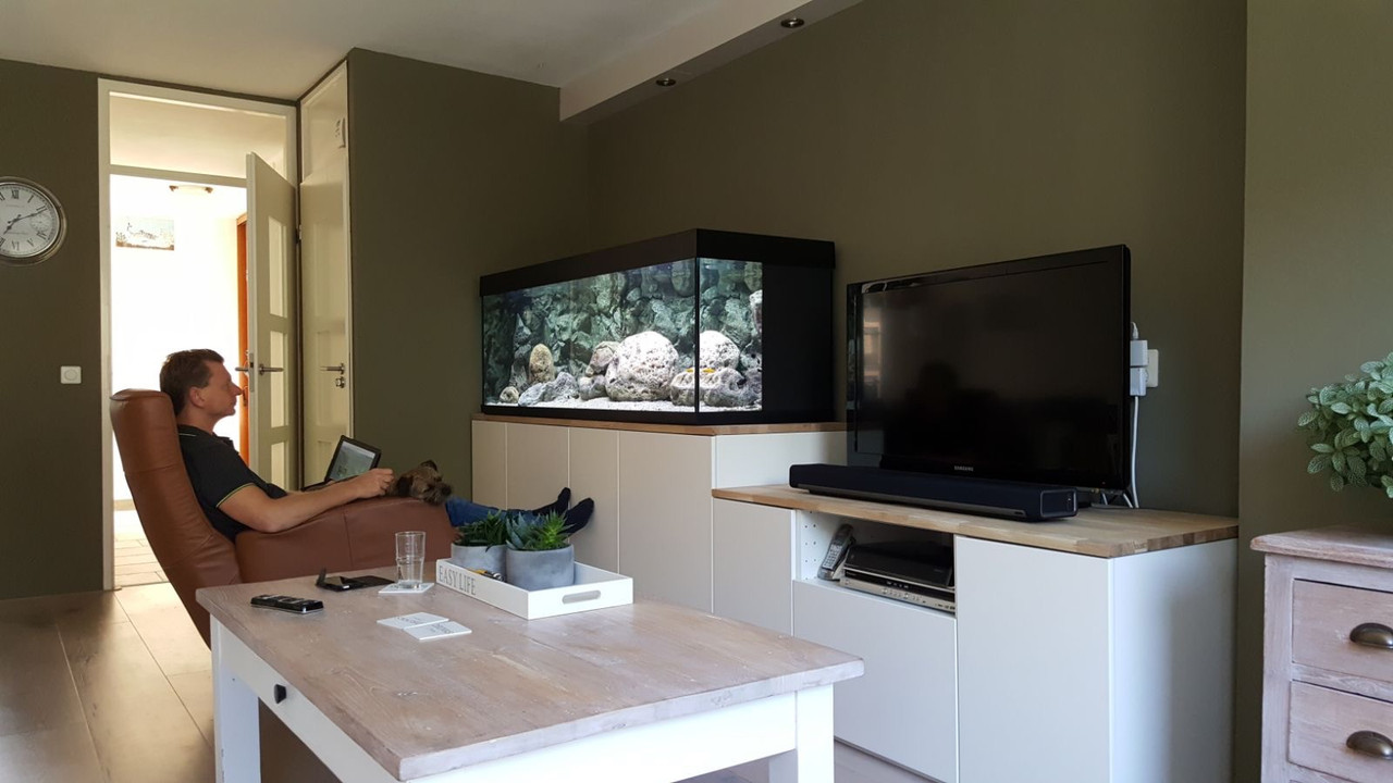 78AE225C-0E98-4E10-98F7-E995C08FE155