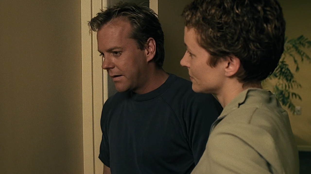 24 (2001) - 1x01 - 12.00 A.M.-1.00 A.M. (BDMux - 1080p - AC3 ITA