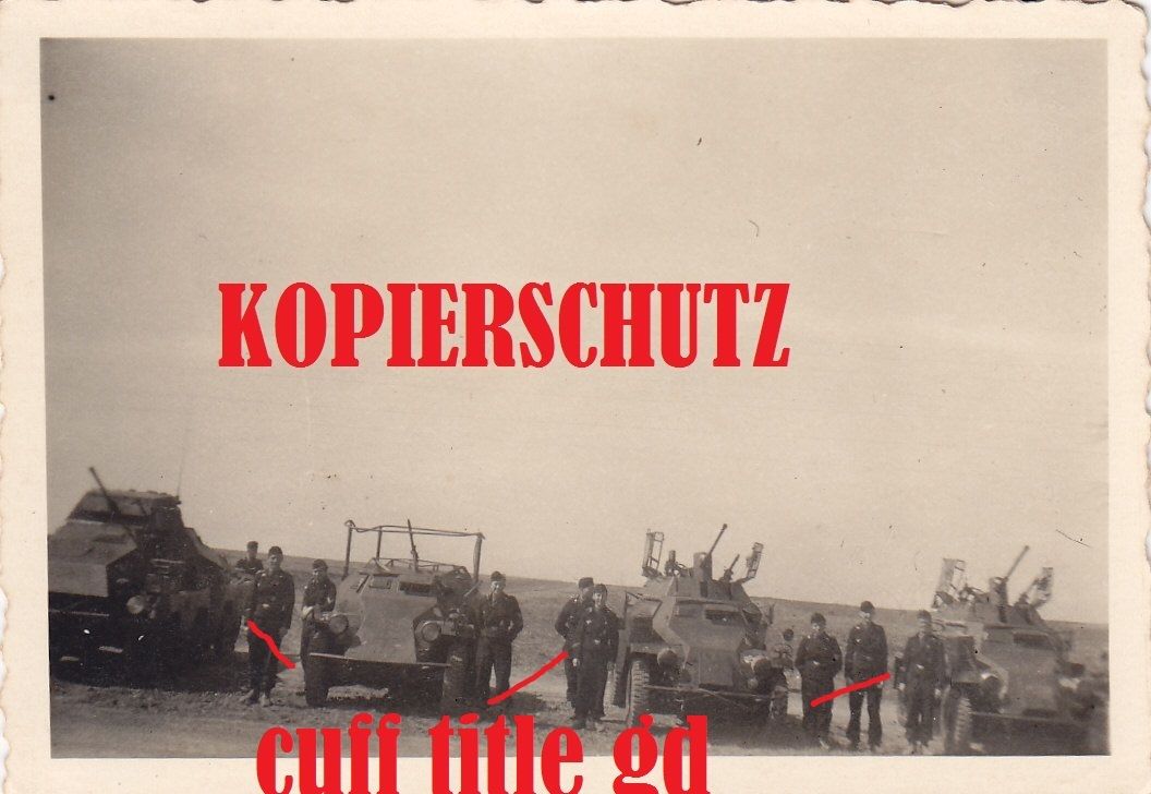 Sd.Kfz. Panzerspähwagen vom Regiment CD cuff-tit