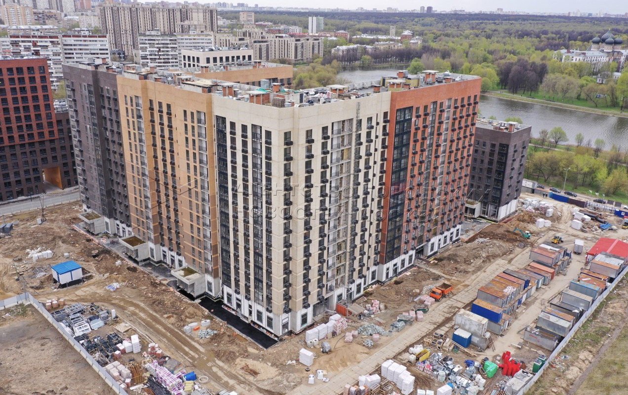 2B872D55-B32D-473B-95F8-5983FE31BE3C