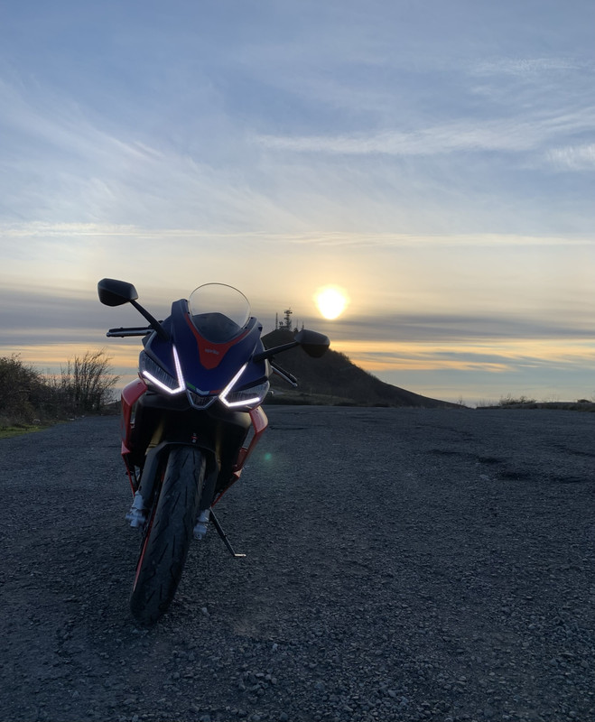 CBDBE954-6445-448D-A1C4-86903C92D73C