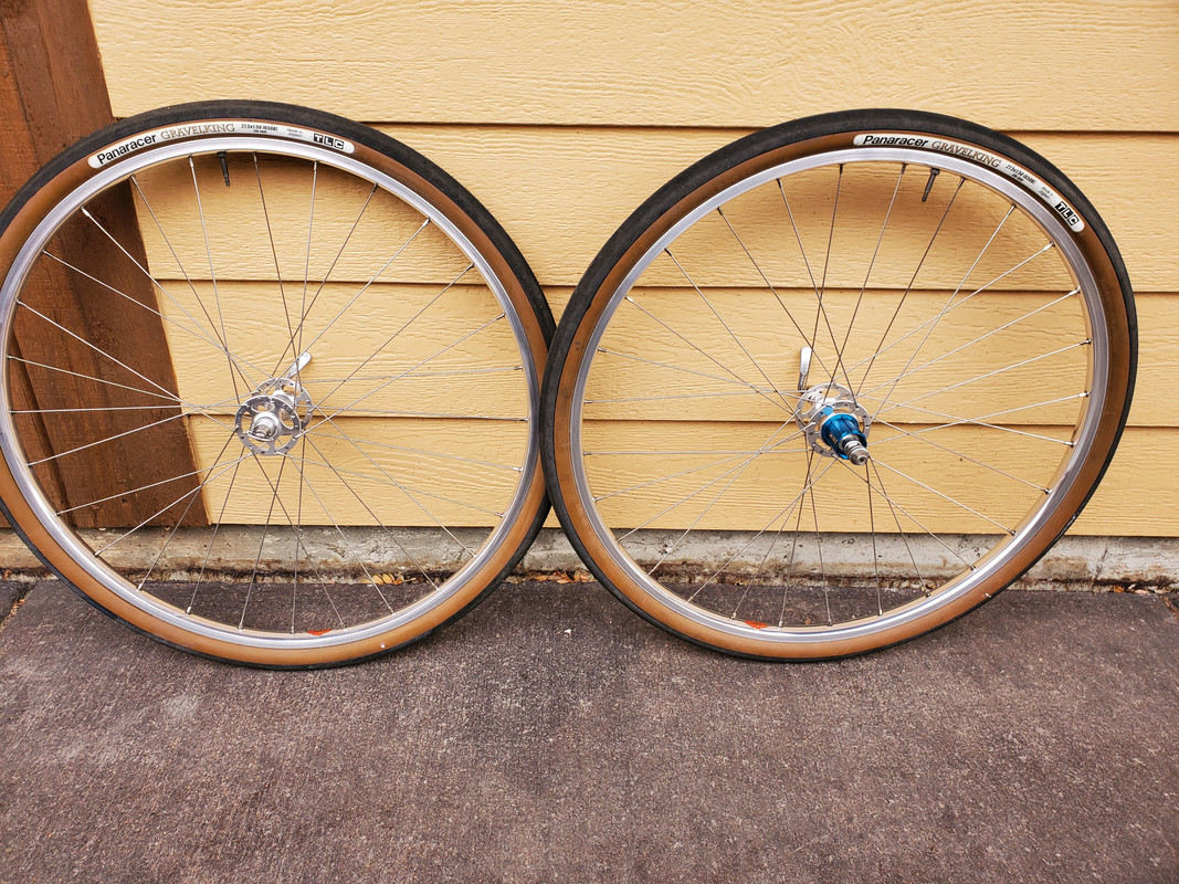 pacenti brevet 650b wheelset