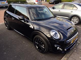 DD79E310-69BE-4F61-9336-112DDE2F2E15