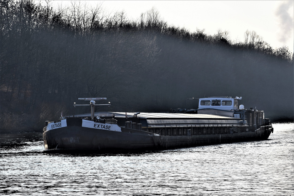 2023.01.28b2 Extase (1940x1293)