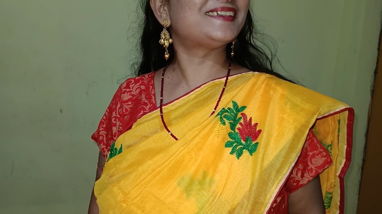 Desi Bhabhi fucking Big Cock in new sex position.mp4_snapshot_00.40.000