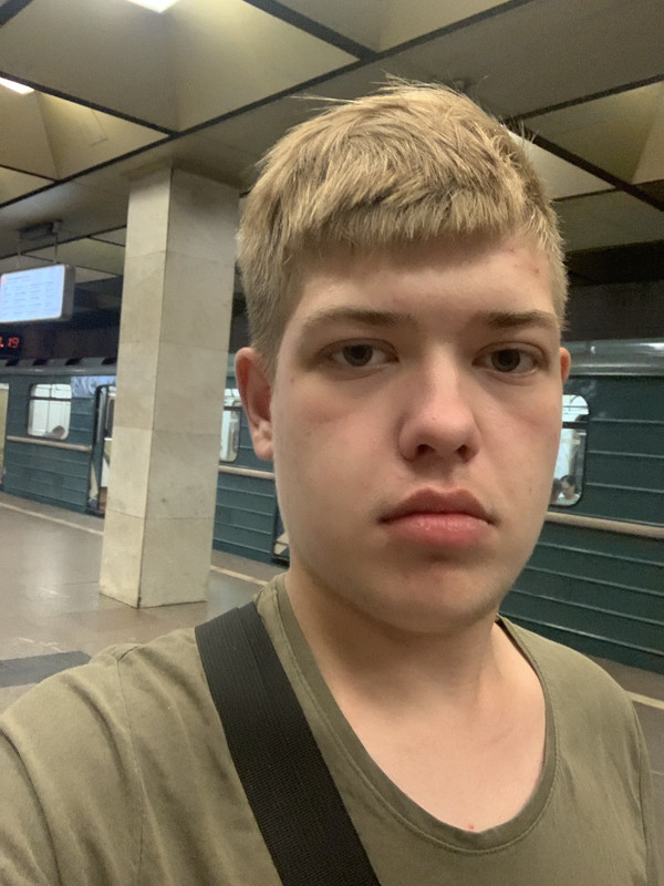 187EF8F4-3CC7-4567-A779-741B3EB9811D