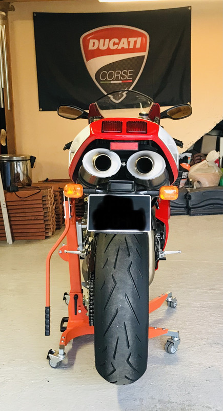 AF2DFC66-E21A-4D62-83D0-6EF8EDBCBCDB