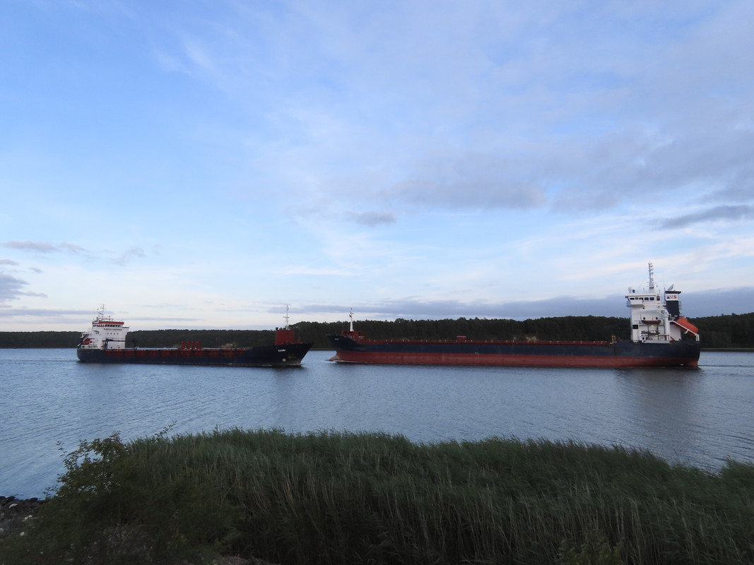 09DBFFF1-9524-44E5-BC4F-D797DBEB5C15