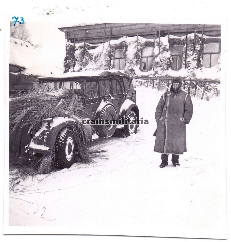 Orig. Foto Kübelwagen Pkw mit Tarnung vor Moskau