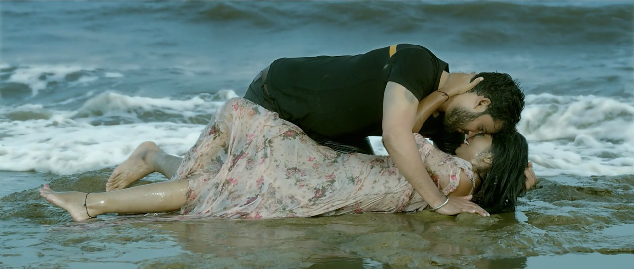 Pyar Hi Pyar 2021.1080p.AMZN.mkv_snapshot_16.32_[2021.07.09_16.47.34]