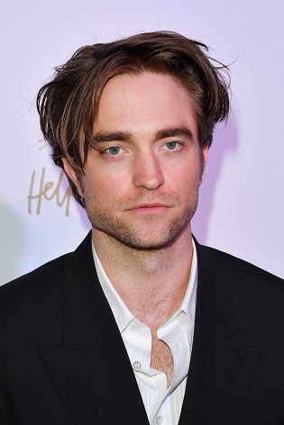 082719-robert-pattinson-lead-2000-Copy.j