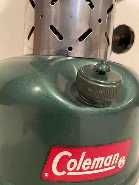 Model 220E (Metallic) - The Coleman Collectors Forum