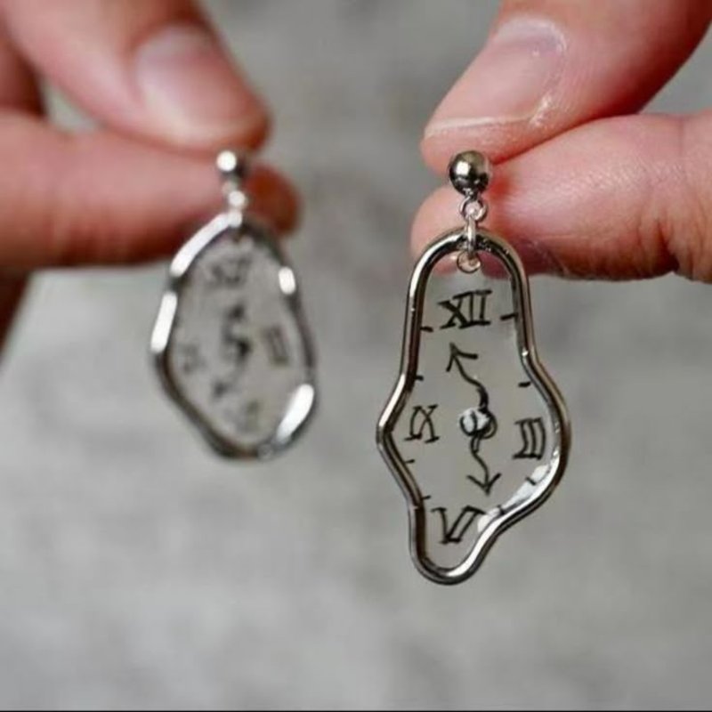 clock-earrings.jpg