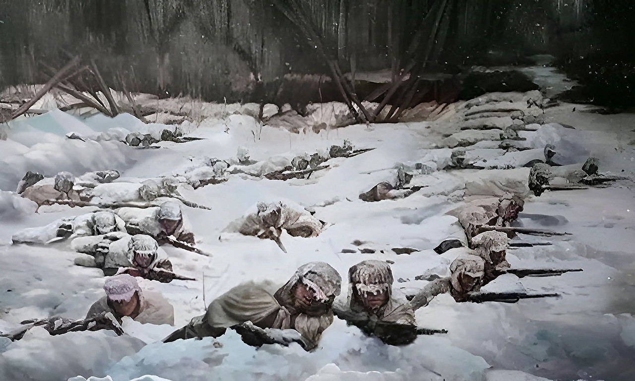 Corea,Soldados congelados en esculturas de hielo, manteniendo su posición a toda costa