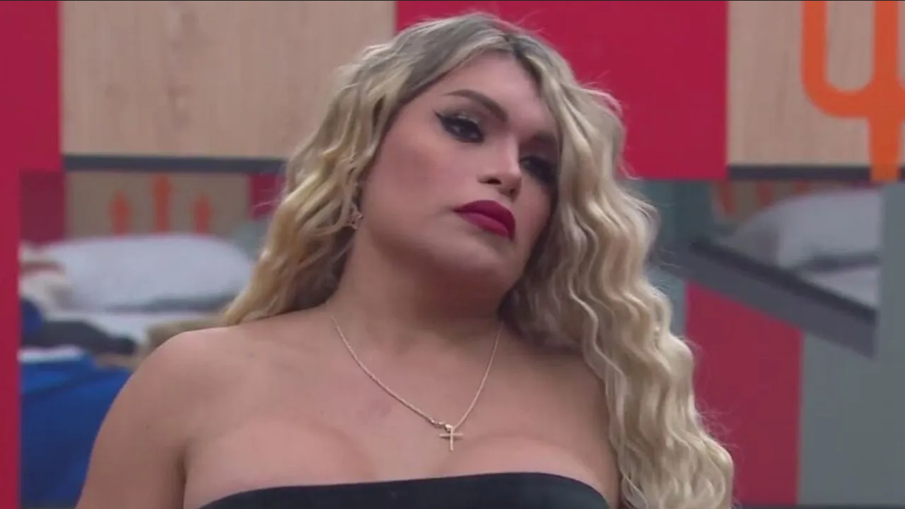 Captan a Wendy Guevara borracha en pleno programa en vivo